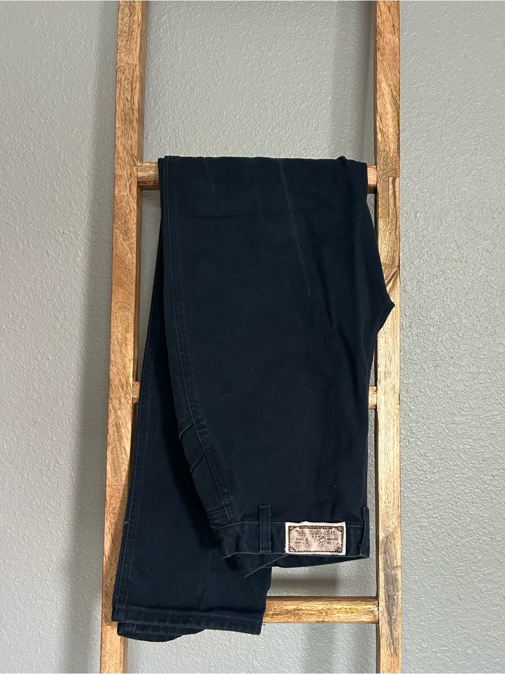 Vintage Rocky Mountain Women's Straight Leg Jeans in Dark Navy